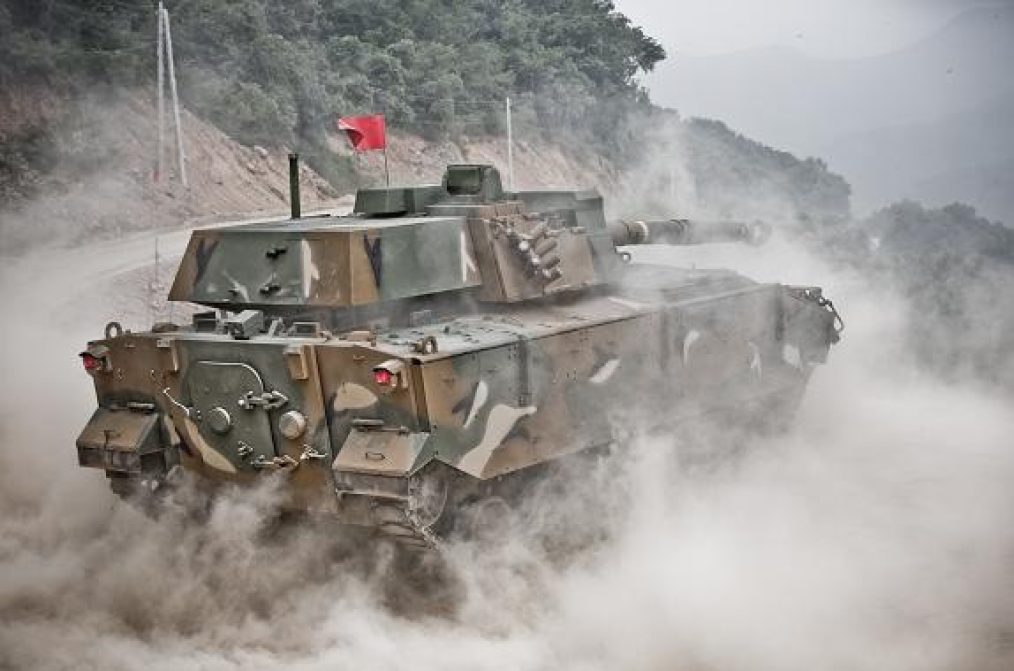 CMI Defence and Doosan DST sign Partnership Memorandum of Understanding.