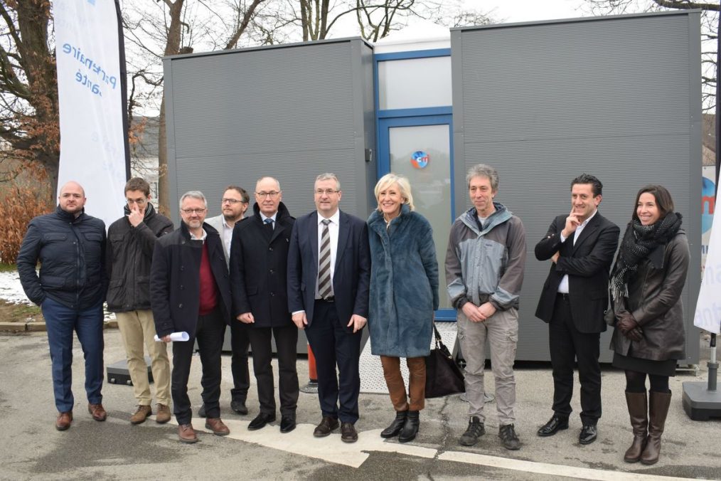 The Walloon Minister of Economy, Pierre-Yves Jeholet, visited MEDIX