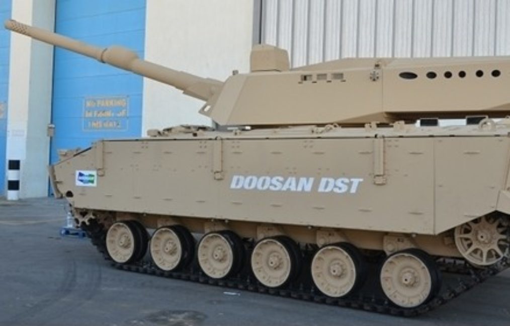 CMI Defence and Doosan DST Present a New 120/105mm Medium Tank Concept.