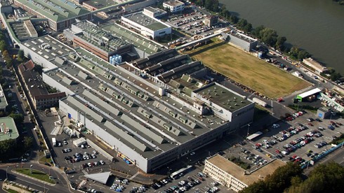 Snecma orders three state-of-the-art thermal treatment furnaces from CMI.