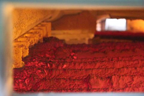 Thermal treatment of solids