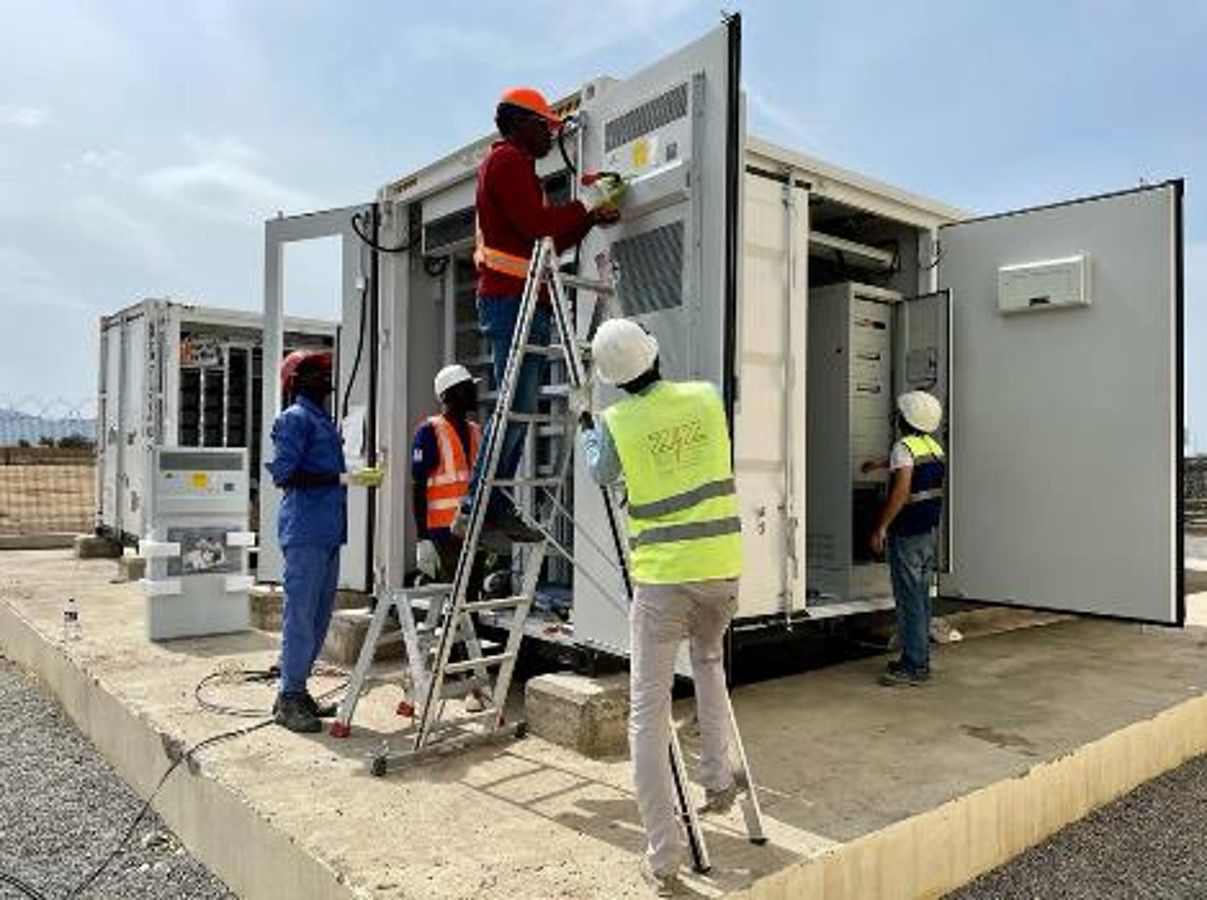 John Cockerill strengthens its microgrid activities in Africa by