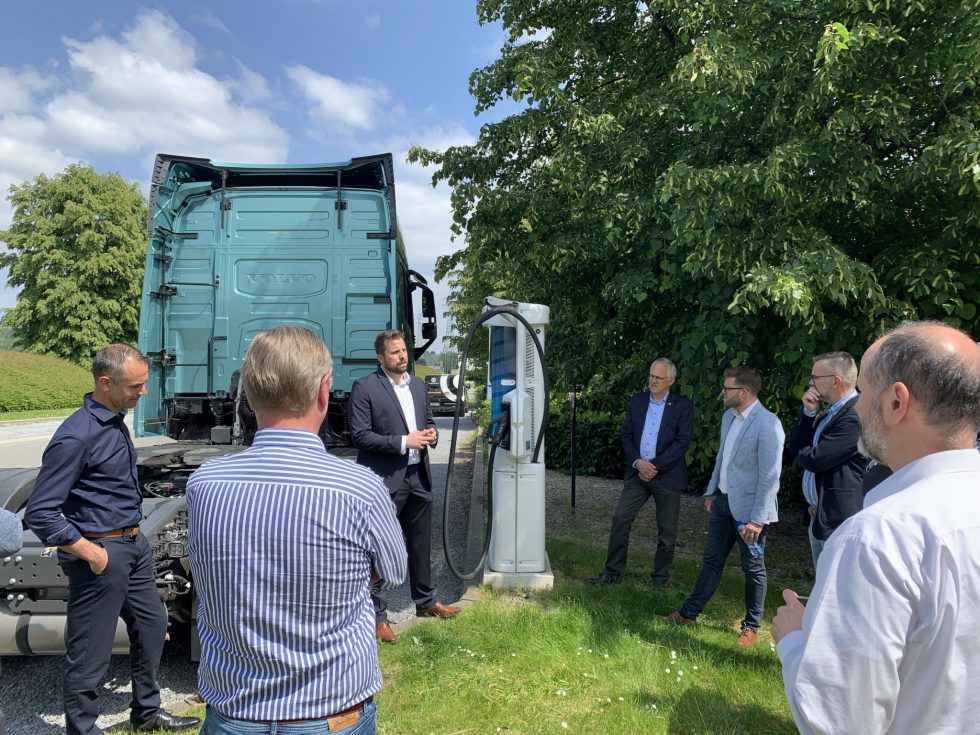 transport and logistics experts discovering John Cockerill's energy hub and fast chargers