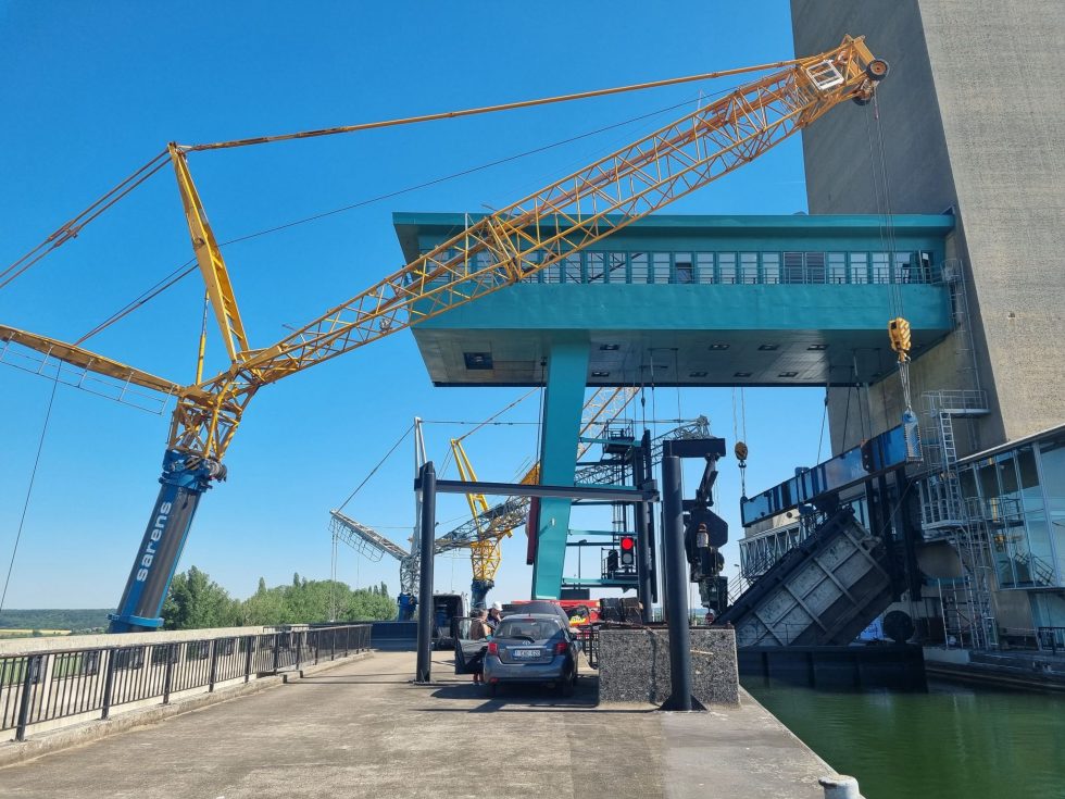 plan incliné ronquières rupture cable porte écluse