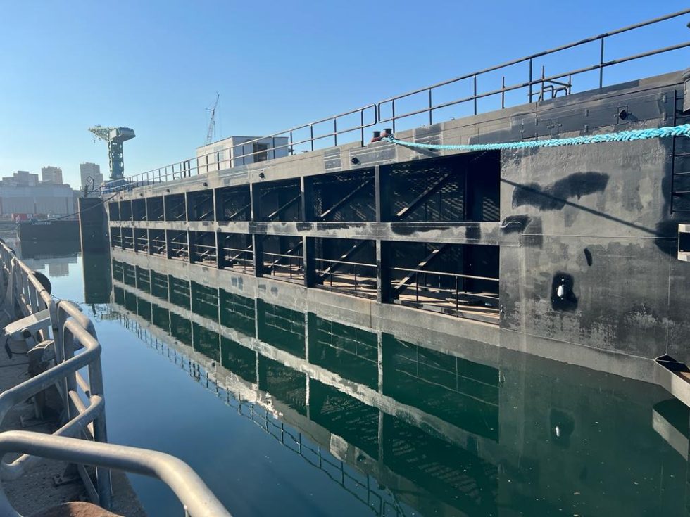bateau porte port maritime Marseille
