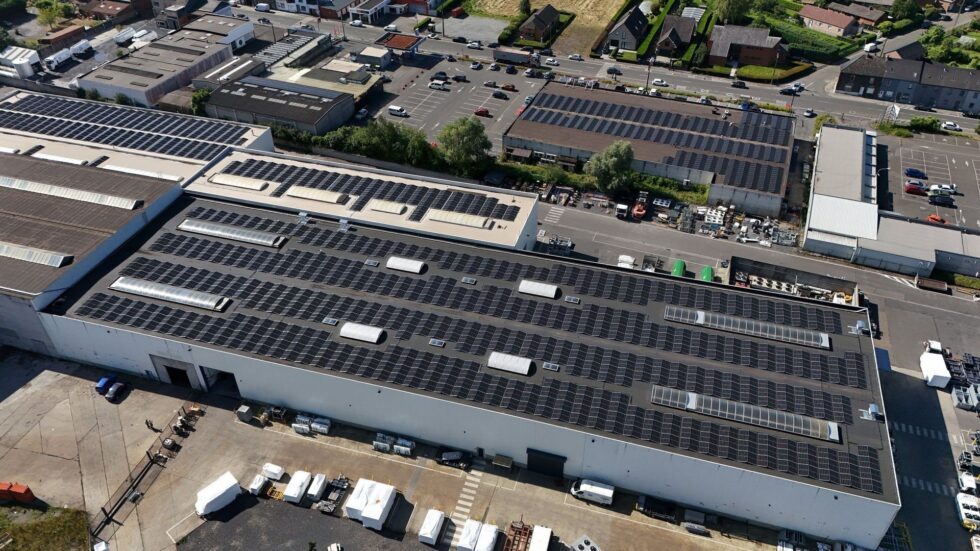 Renewable Energy Management System Pardis Lock'o